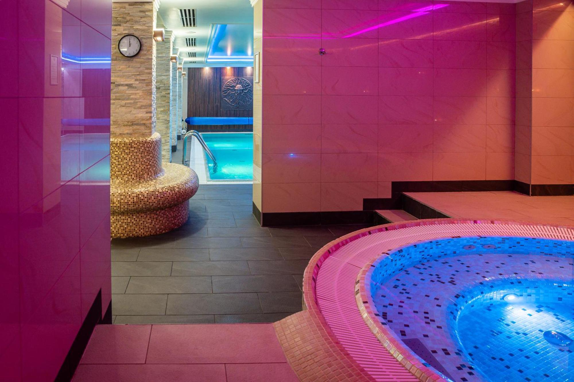 Hotel & Spa Odeon Boguchwała 외부 사진